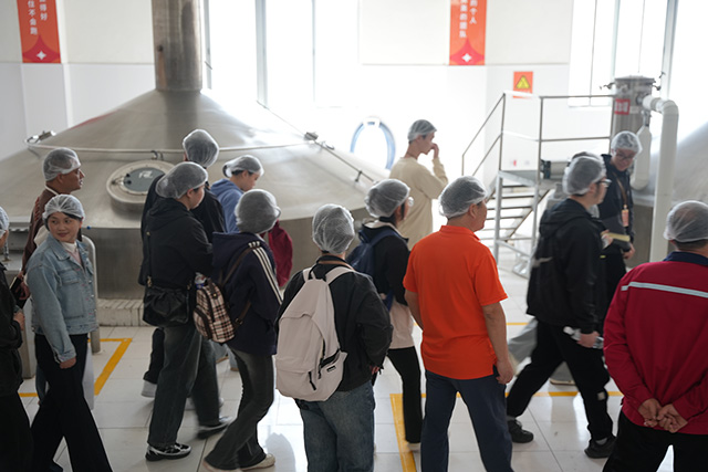 常德阳春员工参观工厂