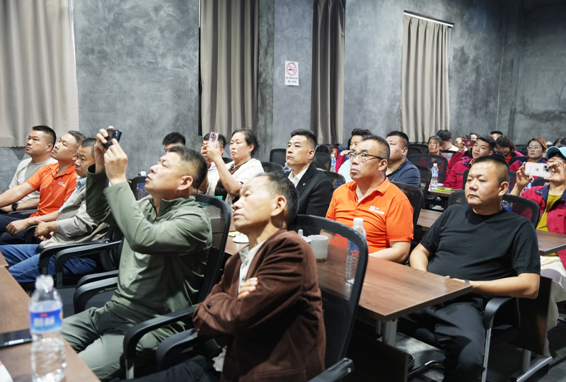 阳春啤酒行业新规会议现场